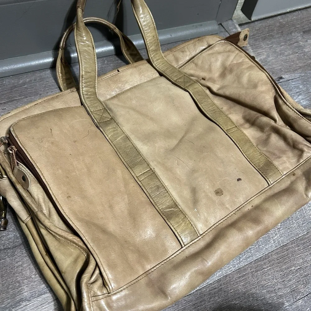 Vintage Wilsons Leather Briefcase Genuine Leather Tan Multi-Pocket Bag